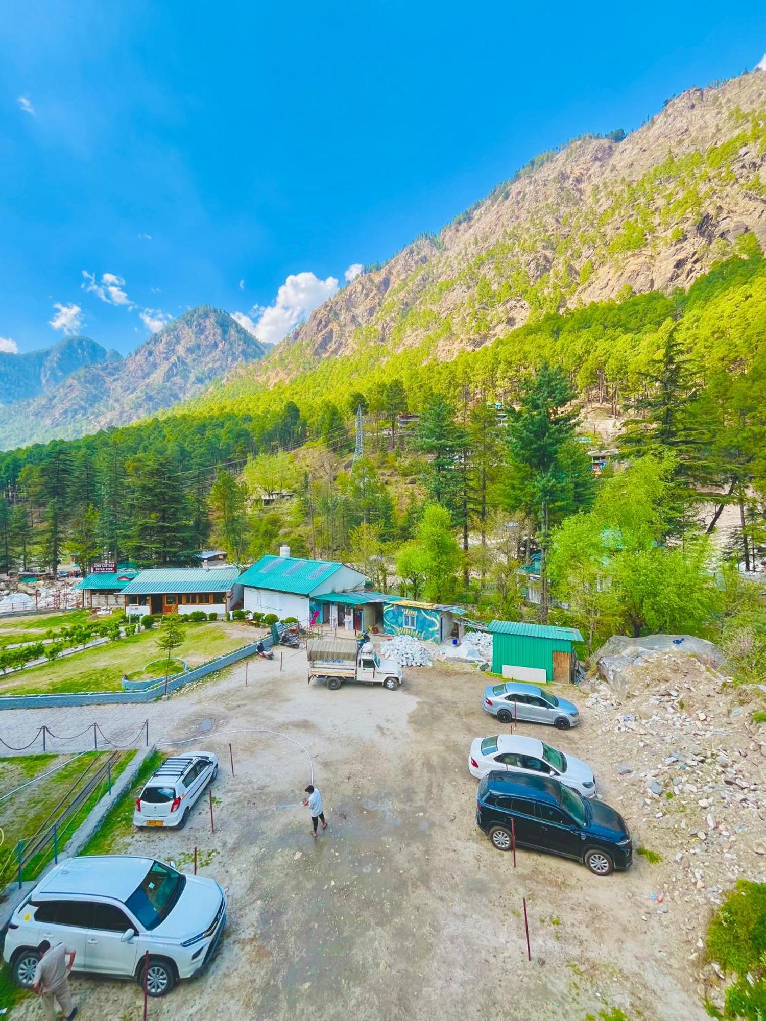Russian Unit Kasol By Valley 외부 사진